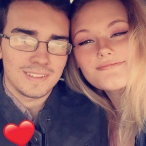 Meet your Posher, Talia